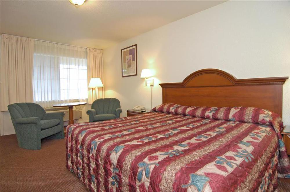 Days Inn By Wyndham College Station University Drive Camera foto